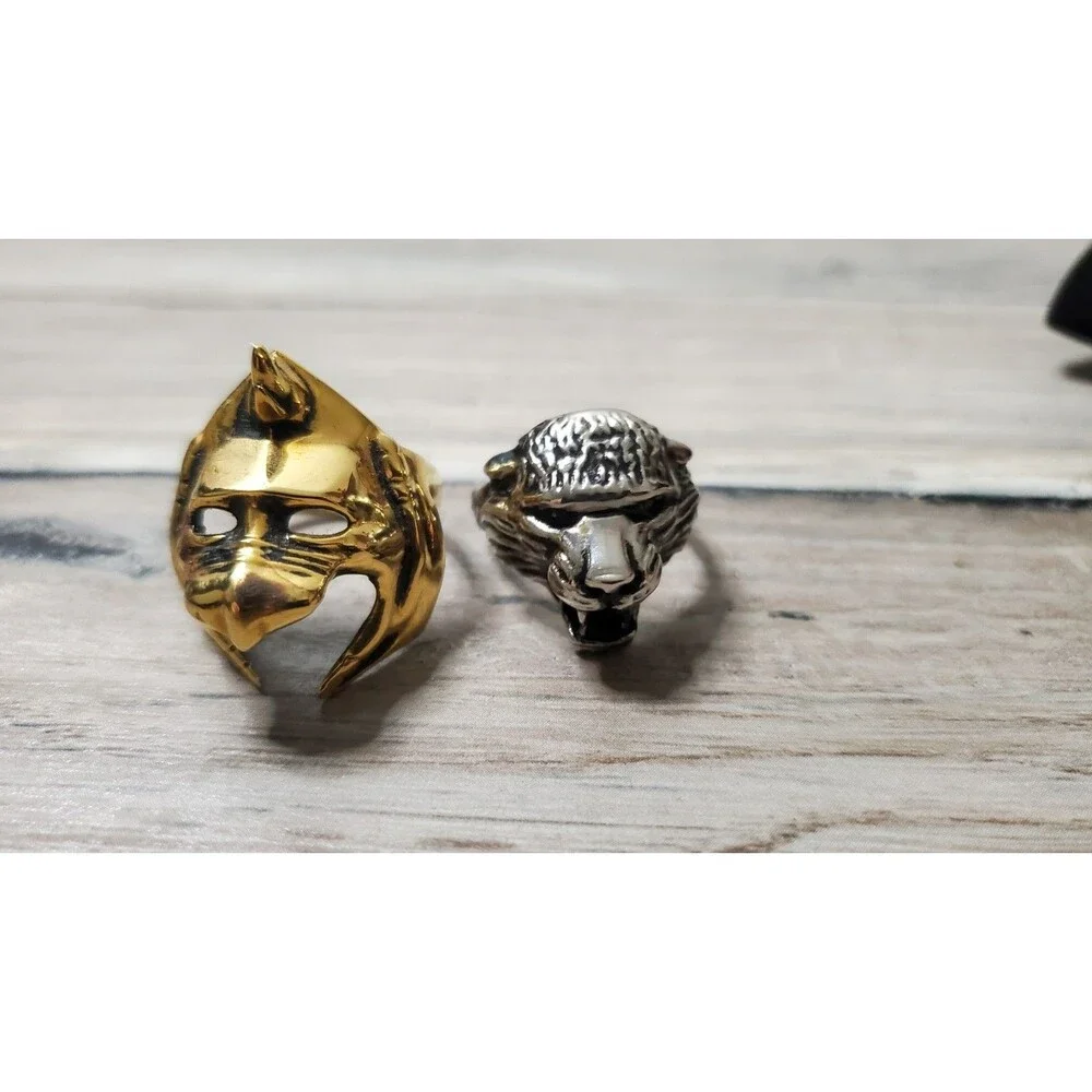 Authentic Han Cholo x Masters of the Universe Battle Cat 2-Piece Ring Set